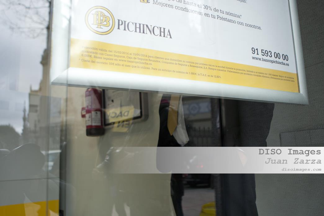 zapatilla Bocadillo computadora Protesta en sucursal de Banco Pichincha | DISO Images